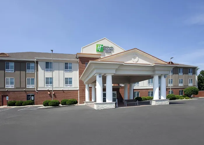 Express & Urbana-champaign-u Of I Area By Ihg Hotel