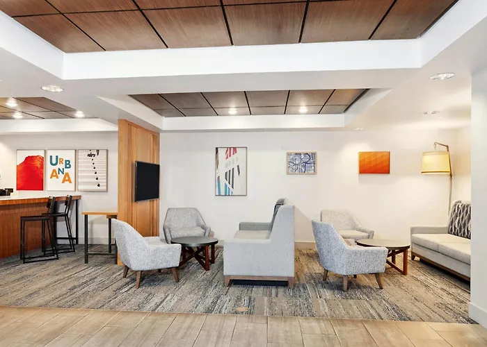 Hotel Express & Urbana-champaign-u Of I Area By Ihg