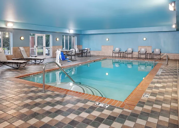 Express & Urbana-champaign-u Of I Area By Ihg Hotel Champaign