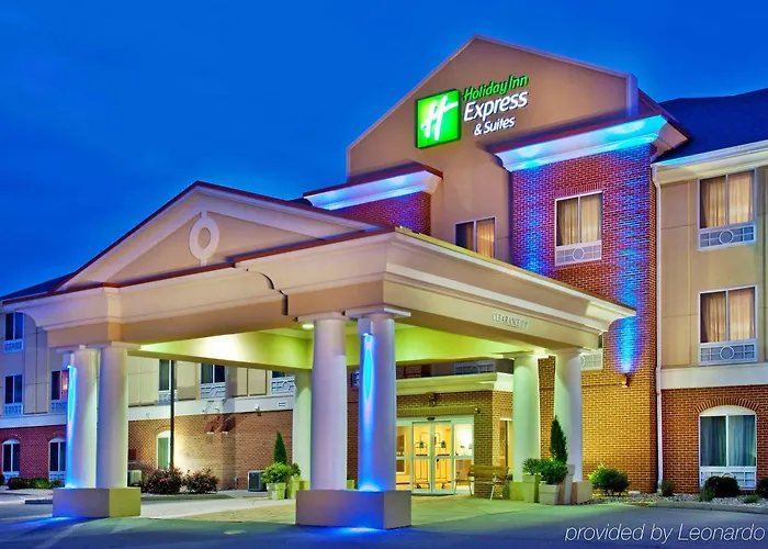 Hotel Express & Urbana-champaign-u Of I Area By Ihg 3*
